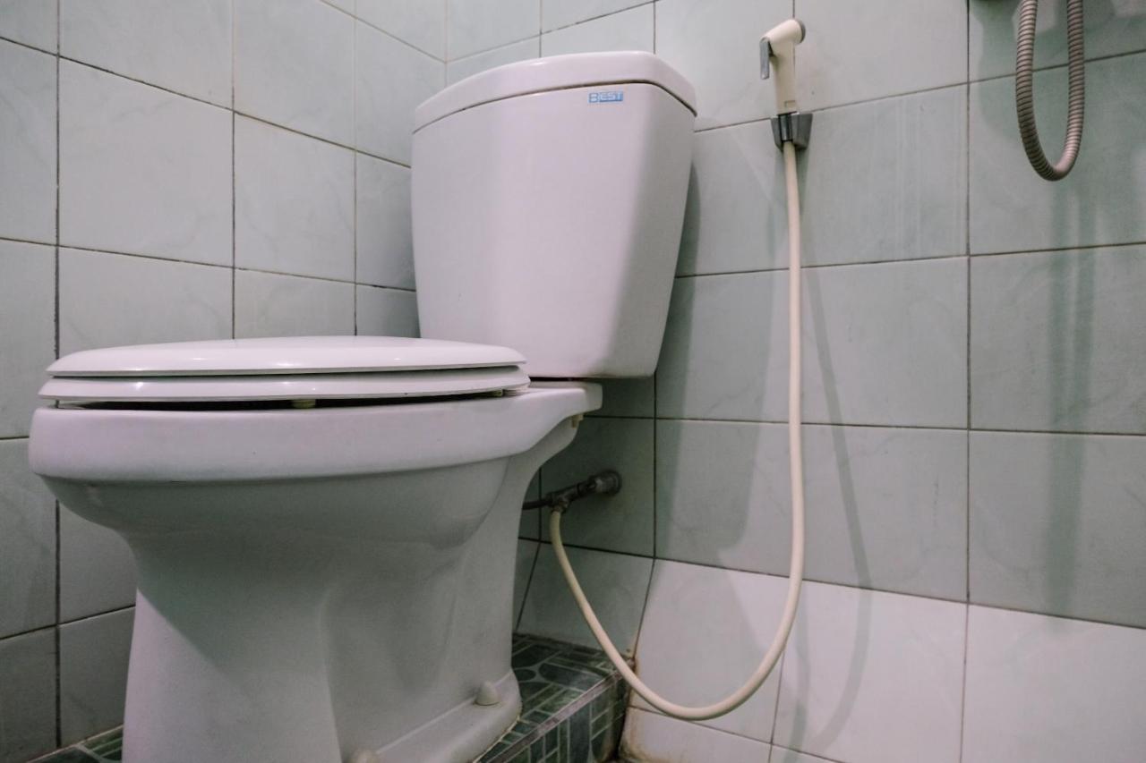 Hotel Taman Indah Madiun Zewnętrze zdjęcie